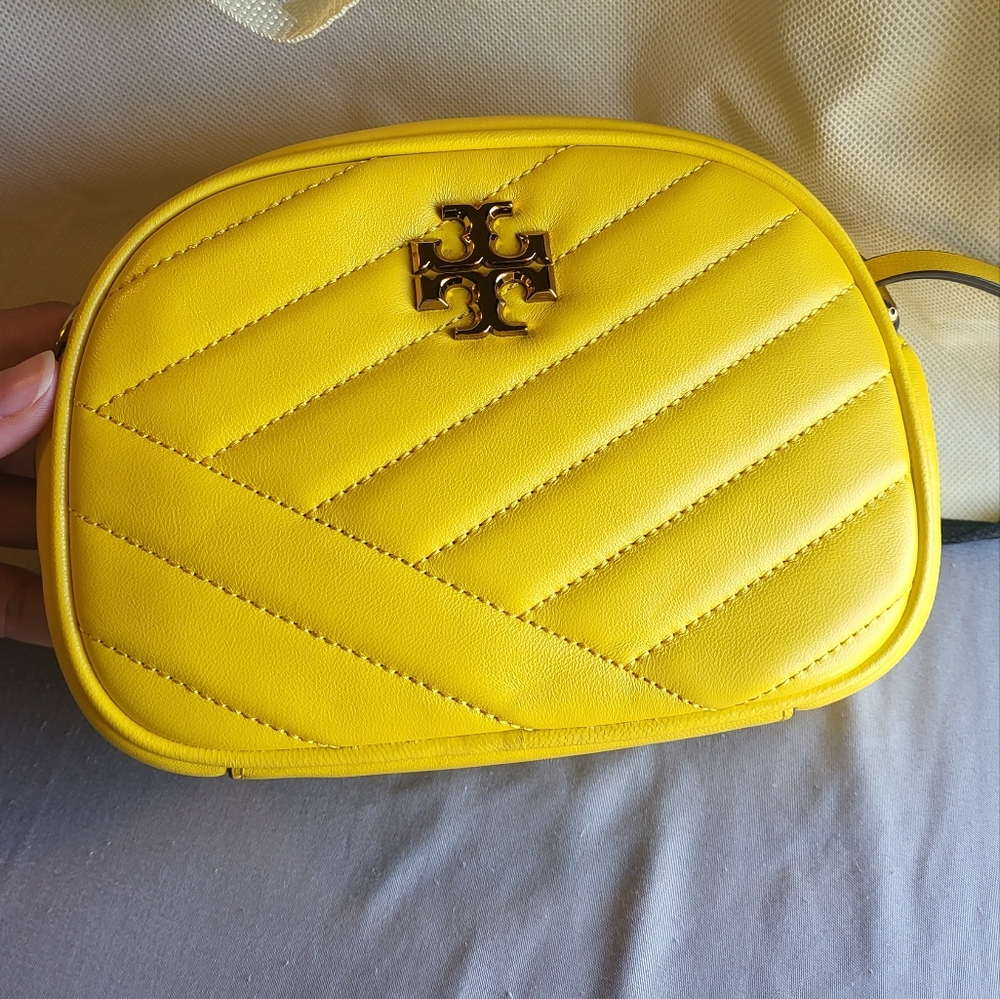 TORY BURCH KIRA CAMERA BAG